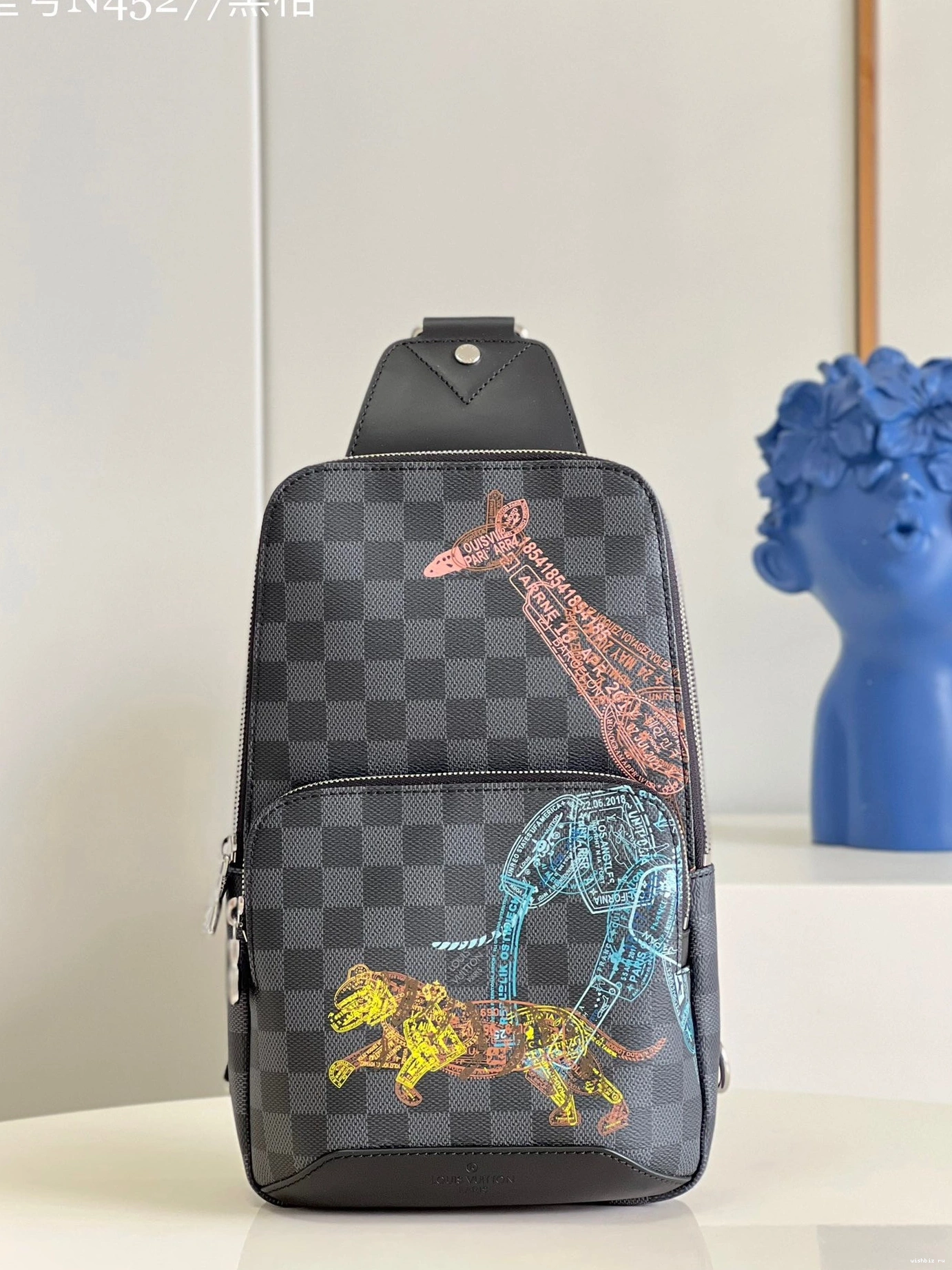WIS SLINGBAG AVENUE LOUIS VUITTON 0717